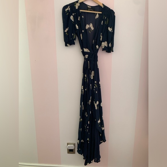 Reformation Layley Dress S Navy with Floral Patterns - Picture 8 of 10